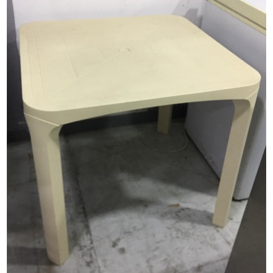 Tavolo olè rattan Juta 800x800x720h mm usato