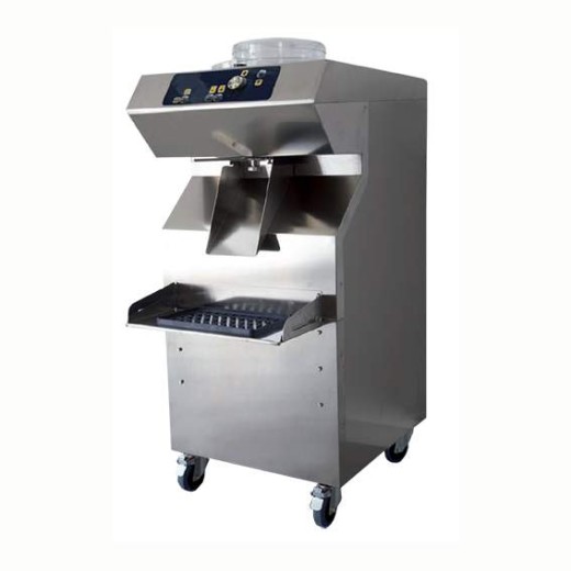 Mantecatore per Gelato con estrazione automatica condensazione mista capacità 7 lt