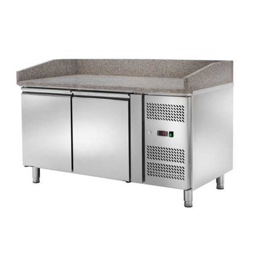 Comptoir à pizza ventilé à 2 portes, 151 x 80 x 105 h cm, plan de travail en granit, faible consommation d'énergie