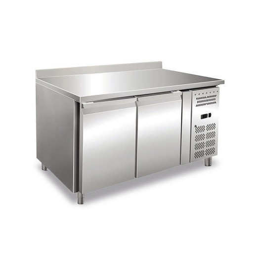 Mesa refrigerada de acero inoxidable con panel frontal, 2 puertas, 136 x 60 x 96 (altura) cm, -2 +8 °C